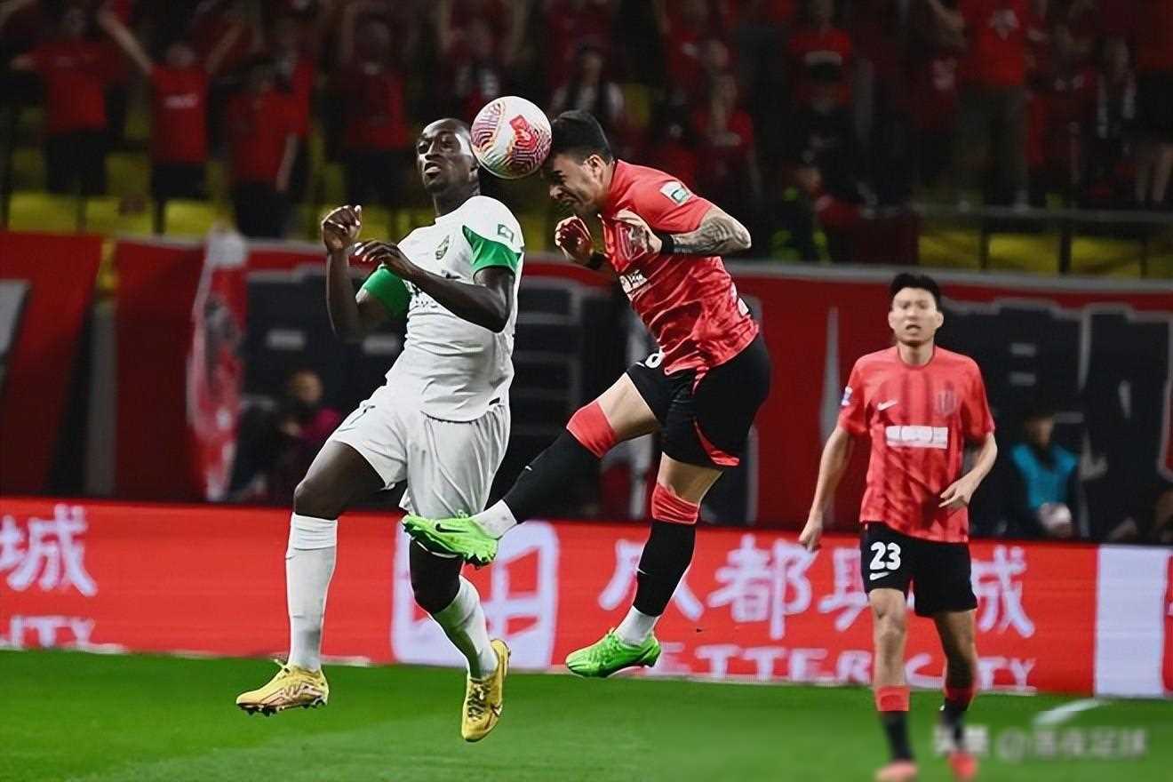 苹果手机-关于机会渺茫！对手实力悬殊，球队艰难奋战，赛场沦陷难免？的信息