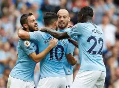 C7娱乐中国-曼城中场席尔瓦因伤休战四周，球队备战英超揭幕战(切尔西席尔瓦)